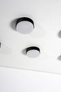 MANIFATTURA ITALIANA : Cinque appliques  - Asta Asta 370 | DESIGN E ARTI DECORATIVE DEL NOVECENTO Virtuale - Associazione Nazionale - Case d'Asta italiane