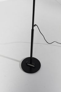 GISMONDI ERNESTO (n. 1931) : Lampada da terra Sintesi per Artemide  - Asta Asta 370 | DESIGN E ARTI DECORATIVE DEL NOVECENTO Virtuale - Associazione Nazionale - Case d'Asta italiane