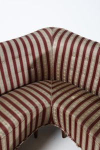 ISA BERGAMO : Divano  - Asta Asta 370 | DESIGN E ARTI DECORATIVE DEL NOVECENTO Virtuale - Associazione Nazionale - Case d'Asta italiane