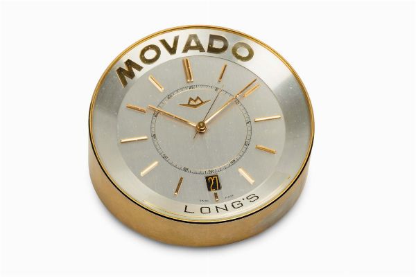 MOVADO : MOVADO, LONG'S, orologio da scrivania, in ottone dorato, elettronico con datario. Realizzato nel 1960 circa  - Asta Orologi da Polso e da Tasca - Associazione Nazionale - Case d'Asta italiane