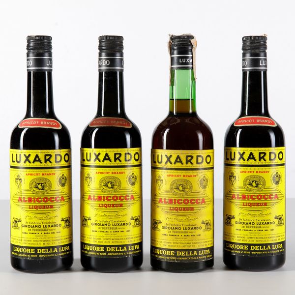 Luxardo, Apricot Brandy Liqueur Albiccoca  - Asta Summer Wine | Cambi Time - Associazione Nazionale - Case d'Asta italiane