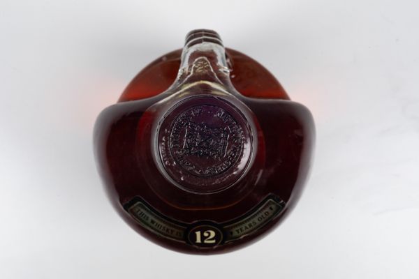 Chivas Regal, Blended Scotch Whisky 12 years old  - Asta Summer Wine | Cambi Time - Associazione Nazionale - Case d'Asta italiane