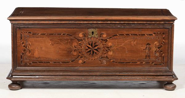 Cassapanca in legno intarsiato. XIX secolo  - Asta Antiquariato Luglio | Cambi Time - Associazione Nazionale - Case d'Asta italiane