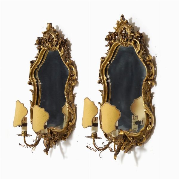 Coppia di ventoline in legno intagliato e dorato. XX secolo  - Asta Antiquariato Luglio | Cambi Time - Associazione Nazionale - Case d'Asta italiane