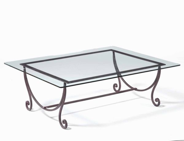 Tavolo basso con struttura in ferro battuto e piano in vetro  - Asta Antiquariato Luglio | Cambi Time - Associazione Nazionale - Case d'Asta italiane