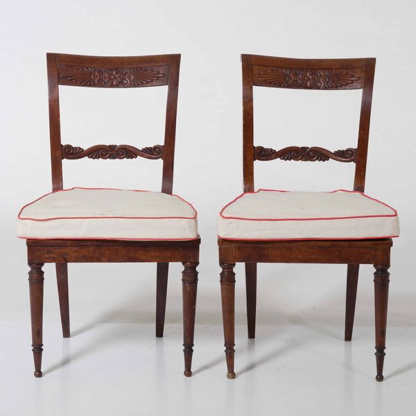 Sei sedie in legno intagliato. XIX secolo  - Asta Antiquariato Luglio | Cambi Time - Associazione Nazionale - Case d'Asta italiane