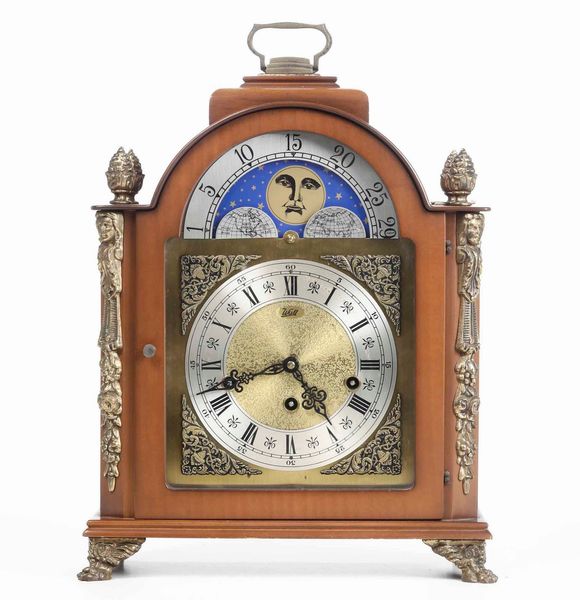 Pendola da tavolo. Walt XX secolo  - Asta Antiquariato Luglio | Cambi Time - Associazione Nazionale - Case d'Asta italiane