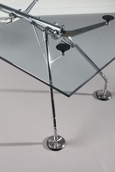 NORMAN FOSTER  (n. 1935) : Tavolo Nomos per Tecno  - Asta Asta 371 | DESIGN E ARTI DECORATIVE DEL NOVECENTO Online - Associazione Nazionale - Case d'Asta italiane