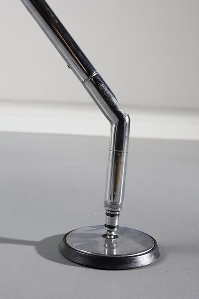 NORMAN FOSTER  (n. 1935) : Tavolo Nomos per Tecno  - Asta Asta 371 | DESIGN E ARTI DECORATIVE DEL NOVECENTO Online - Associazione Nazionale - Case d'Asta italiane