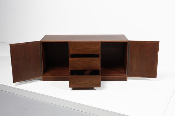 BERNINI : Credenza  - Asta Asta 371 | DESIGN E ARTI DECORATIVE DEL NOVECENTO Online - Associazione Nazionale - Case d'Asta italiane