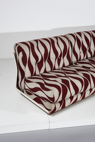 BELLINI MARIO (n. 1935) : nello stile di. Cinque poltrone  - Asta Asta 371 | DESIGN E ARTI DECORATIVE DEL NOVECENTO Online - Associazione Nazionale - Case d'Asta italiane