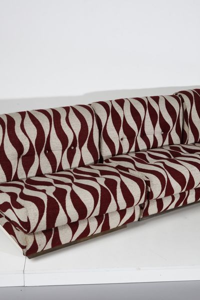 BELLINI MARIO (n. 1935) : nello stile di. Cinque poltrone  - Asta Asta 371 | DESIGN E ARTI DECORATIVE DEL NOVECENTO Online - Associazione Nazionale - Case d'Asta italiane