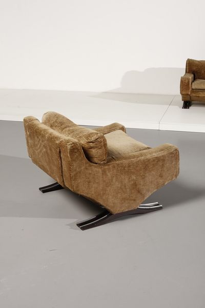 SARTORI FRANZ T.  (n. 1927) : Divano e coppia di poltrone per Flexform  - Asta Asta 371 | DESIGN E ARTI DECORATIVE DEL NOVECENTO Online - Associazione Nazionale - Case d'Asta italiane