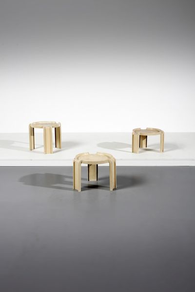 STOPPINO GIOTTO (n. 1926) : Tre tavolini impilabili per Kartell  - Asta Asta 371 | DESIGN E ARTI DECORATIVE DEL NOVECENTO Online - Associazione Nazionale - Case d'Asta italiane