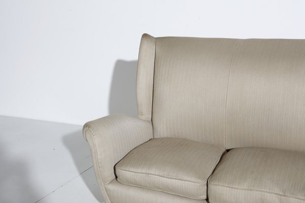 ISA BERGAMO : Divano  - Asta Asta 371 | DESIGN E ARTI DECORATIVE DEL NOVECENTO Online - Associazione Nazionale - Case d'Asta italiane