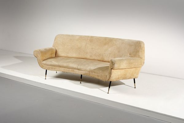 RADICE GIGI (1954 - 2002) : Divano curvo per Minotti  - Asta Asta 371 | DESIGN E ARTI DECORATIVE DEL NOVECENTO Online - Associazione Nazionale - Case d'Asta italiane