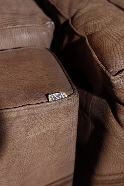 SCARPA AFRA (1937 -2011) & TOBIA (n. 1935) : Divano Erasmo per B&B Italia  - Asta Asta 371 | DESIGN E ARTI DECORATIVE DEL NOVECENTO Online - Associazione Nazionale - Case d'Asta italiane