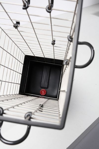 CASTELLI FERRIERI ANNA (1920 - 2006) : Appendiabiti 4788 per Kartell  - Asta Asta 371 | DESIGN E ARTI DECORATIVE DEL NOVECENTO Online - Associazione Nazionale - Case d'Asta italiane