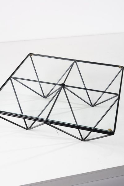 PIVA PAOLO (1950 - 2017) : Tavolino da salotto Alanda per B&B  - Asta Asta 371 | DESIGN E ARTI DECORATIVE DEL NOVECENTO Online - Associazione Nazionale - Case d'Asta italiane