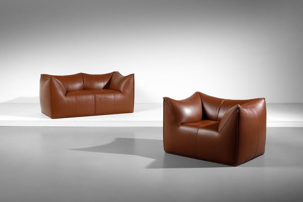 BELLINI MARIO (n. 1935) : Divano e poltrona Le Bambole  - Asta Asta 371 | DESIGN E ARTI DECORATIVE DEL NOVECENTO Online - Associazione Nazionale - Case d'Asta italiane