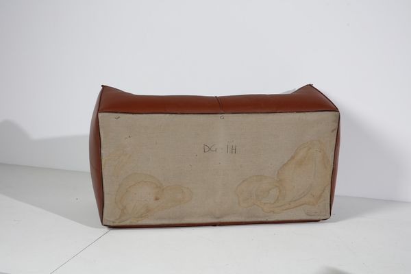 BELLINI MARIO (n. 1935) : Divano e poltrona Le Bambole  - Asta Asta 371 | DESIGN E ARTI DECORATIVE DEL NOVECENTO Online - Associazione Nazionale - Case d'Asta italiane