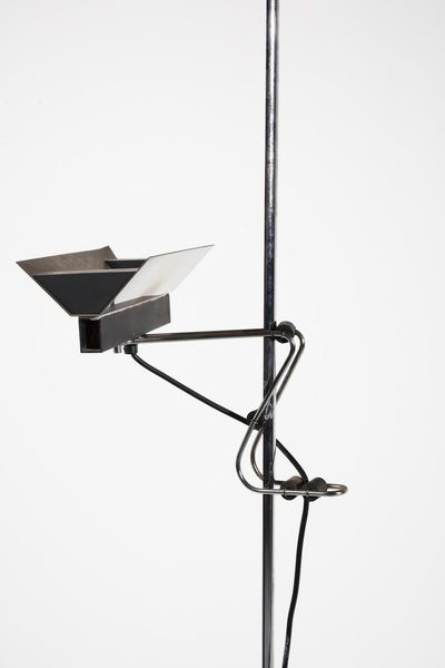 CHIGGIO ENNIO (n. 1938) : Lampada da terra MP per Lumenform  - Asta Asta 371 | DESIGN E ARTI DECORATIVE DEL NOVECENTO Online - Associazione Nazionale - Case d'Asta italiane