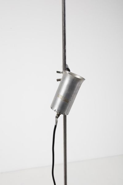 AGNOLI TITO (1931 - 2012) : attribuito. Lampada da terra per Oluce  - Asta Asta 371 | DESIGN E ARTI DECORATIVE DEL NOVECENTO Online - Associazione Nazionale - Case d'Asta italiane