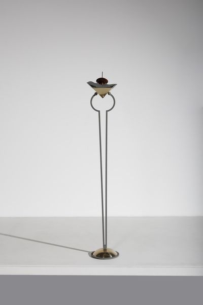 LA PIETRA UGO (n. 1938) : Lampada da terra per Banci, Firenze  - Asta Asta 371 | DESIGN E ARTI DECORATIVE DEL NOVECENTO Online - Associazione Nazionale - Case d'Asta italiane