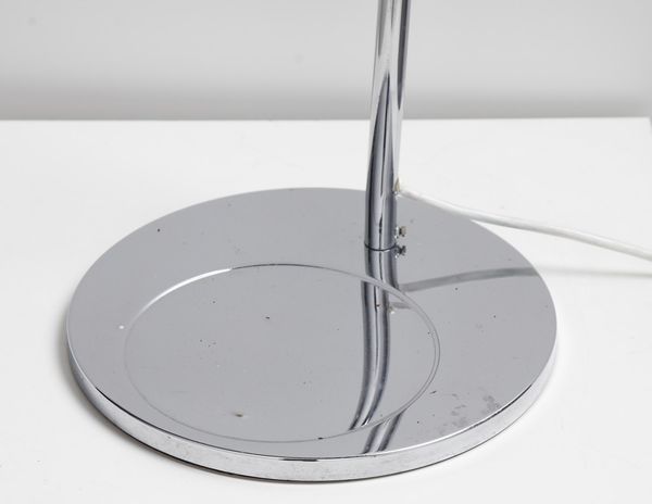 ASTI SERGIO (n. 1926) : Lampada da tavolo Venticinque per Candela  - Asta Asta 371 | DESIGN E ARTI DECORATIVE DEL NOVECENTO Online - Associazione Nazionale - Case d'Asta italiane