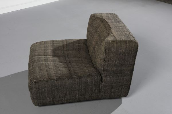 AGNOLI TITO (1931 - 2012) : Divano modulare serie 900 per Arflex (5  moduli)  - Asta Asta 371 | DESIGN E ARTI DECORATIVE DEL NOVECENTO Online - Associazione Nazionale - Case d'Asta italiane