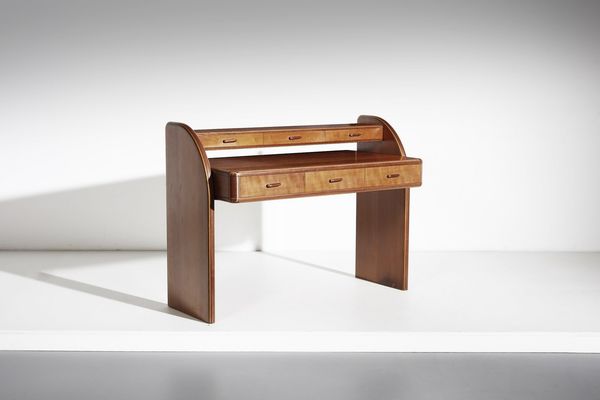 OFFREDI GIOVANNI (n. 1927) : Scrivania serie Antologia per Tosi Mobili  - Asta Asta 371 | DESIGN E ARTI DECORATIVE DEL NOVECENTO Online - Associazione Nazionale - Case d'Asta italiane