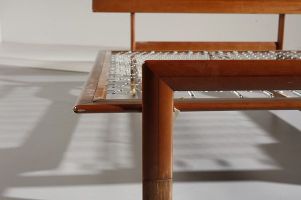 GERLI EUGENIO (n. 1923) : Letto L 108 per Tecno  - Asta Asta 371 | DESIGN E ARTI DECORATIVE DEL NOVECENTO Online - Associazione Nazionale - Case d'Asta italiane