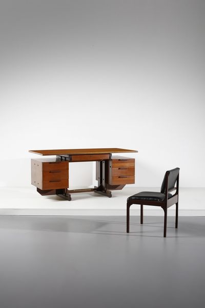 MANIFATTURA ITALIANA : Scrivania con sedia  - Asta Asta 371 | DESIGN E ARTI DECORATIVE DEL NOVECENTO Online - Associazione Nazionale - Case d'Asta italiane