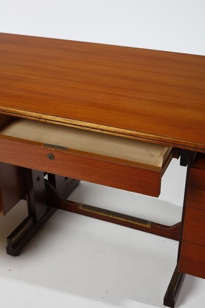 MANIFATTURA ITALIANA : Scrivania con sedia  - Asta Asta 371 | DESIGN E ARTI DECORATIVE DEL NOVECENTO Online - Associazione Nazionale - Case d'Asta italiane