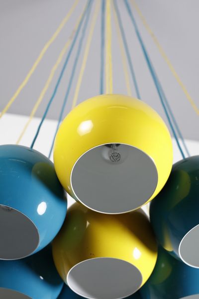 PANTON VERNER (1926 - 1998) : Lampada a sospensione per Tradition  - Asta Asta 371 | DESIGN E ARTI DECORATIVE DEL NOVECENTO Online - Associazione Nazionale - Case d'Asta italiane