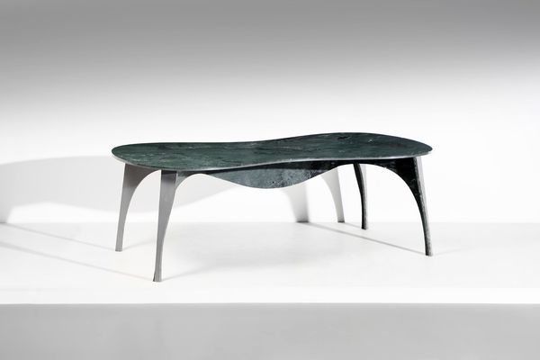 ARAD RON (n. 1951) : Boat Eye Table per Bigelli Marmi  - Asta Asta 371 | DESIGN E ARTI DECORATIVE DEL NOVECENTO Online - Associazione Nazionale - Case d'Asta italiane