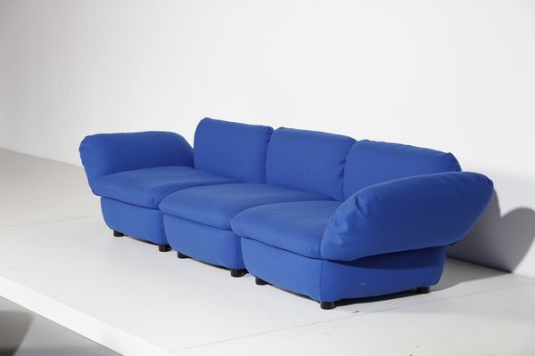 SPADOLINI PIERLUIGI (1922 - 2000) : Divano serie Delfa per Arflex  - Asta Asta 371 | DESIGN E ARTI DECORATIVE DEL NOVECENTO Online - Associazione Nazionale - Case d'Asta italiane