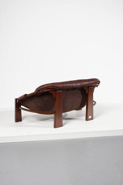 FRIGERIO LUCIANO (1928 - 1999) : nello s tile di. Divano  - Asta Asta 371 | DESIGN E ARTI DECORATIVE DEL NOVECENTO Online - Associazione Nazionale - Case d'Asta italiane