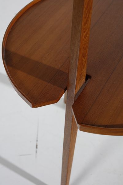 ALBINI FRANCO (1905 - 1977) : Tavolino da salotto Cicognino TN6 per Poggi  - Asta Asta 371 | DESIGN E ARTI DECORATIVE DEL NOVECENTO Online - Associazione Nazionale - Case d'Asta italiane