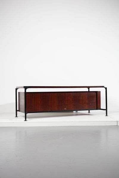 PARISI ICO (1916 - 1996) : Scrivania per MIM  - Asta Asta 371 | DESIGN E ARTI DECORATIVE DEL NOVECENTO Online - Associazione Nazionale - Case d'Asta italiane