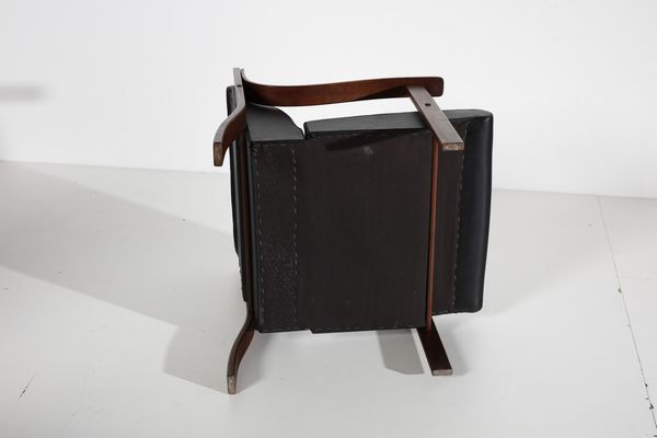 BELLINI MARIO (n. 1935) : Coppia di poltrone per La Rinascente  - Asta Asta 371 | DESIGN E ARTI DECORATIVE DEL NOVECENTO Online - Associazione Nazionale - Case d'Asta italiane