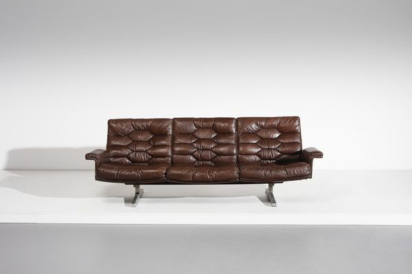 DE SEDE : Divano  - Asta Asta 371 | DESIGN E ARTI DECORATIVE DEL NOVECENTO Online - Associazione Nazionale - Case d'Asta italiane