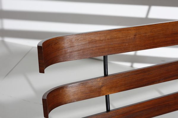 HAUNER CARLO  (1927 - 1996) : Divano Costela per Forma Mompiano Brescia  - Asta Asta 371 | DESIGN E ARTI DECORATIVE DEL NOVECENTO Online - Associazione Nazionale - Case d'Asta italiane