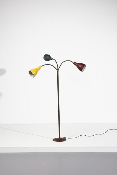 OSTUNI ANGELO : Lampada da terra per Oluce  - Asta Asta 371 | DESIGN E ARTI DECORATIVE DEL NOVECENTO Online - Associazione Nazionale - Case d'Asta italiane