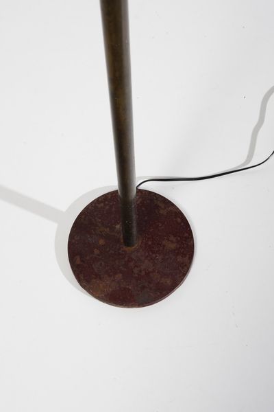 OSTUNI ANGELO : Lampada da terra per Oluce  - Asta Asta 371 | DESIGN E ARTI DECORATIVE DEL NOVECENTO Online - Associazione Nazionale - Case d'Asta italiane