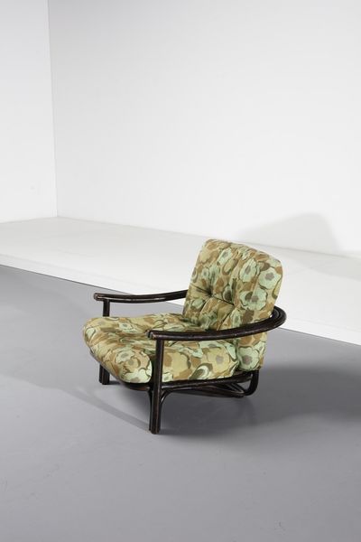 LORENZO FORGES DAVANZATI (n. 1929) : Coppia di poltrone 883 per Bonacina 1889  - Asta Asta 371 | DESIGN E ARTI DECORATIVE DEL NOVECENTO Online - Associazione Nazionale - Case d'Asta italiane