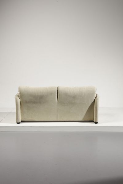 MAGISTRETTI VICO (1920 - 2006) : Divano Maralunga per Cassina  - Asta Asta 371 | DESIGN E ARTI DECORATIVE DEL NOVECENTO Online - Associazione Nazionale - Case d'Asta italiane