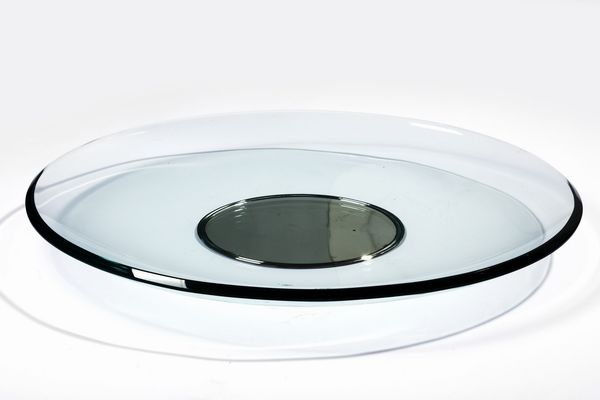 FONTANA ARTE : nello stile di. Piatto  - Asta Asta 371 | DESIGN E ARTI DECORATIVE DEL NOVECENTO Online - Associazione Nazionale - Case d'Asta italiane