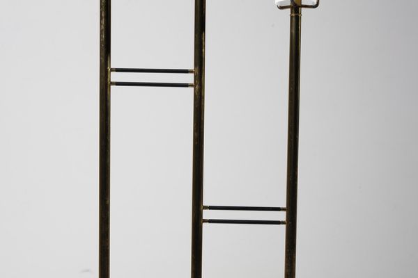 LELII ANGELO (1911 - 1979) : Lampada da terra mod 12555 Polifemo  per Arredoluce  - Asta Asta 371 | DESIGN E ARTI DECORATIVE DEL NOVECENTO Online - Associazione Nazionale - Case d'Asta italiane