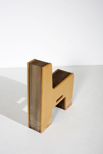 CHIU CHISHEN : Flexible LOVE seat  - Asta Asta 371 | DESIGN E ARTI DECORATIVE DEL NOVECENTO Online - Associazione Nazionale - Case d'Asta italiane